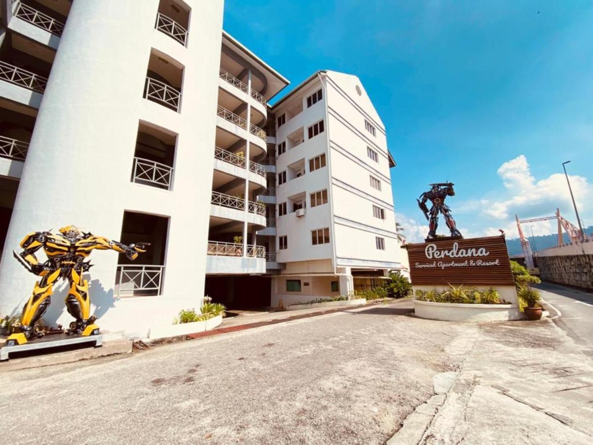 Perdana Serviced Apartment & Resorts Padang Mat Sirat Dış mekan fotoğraf