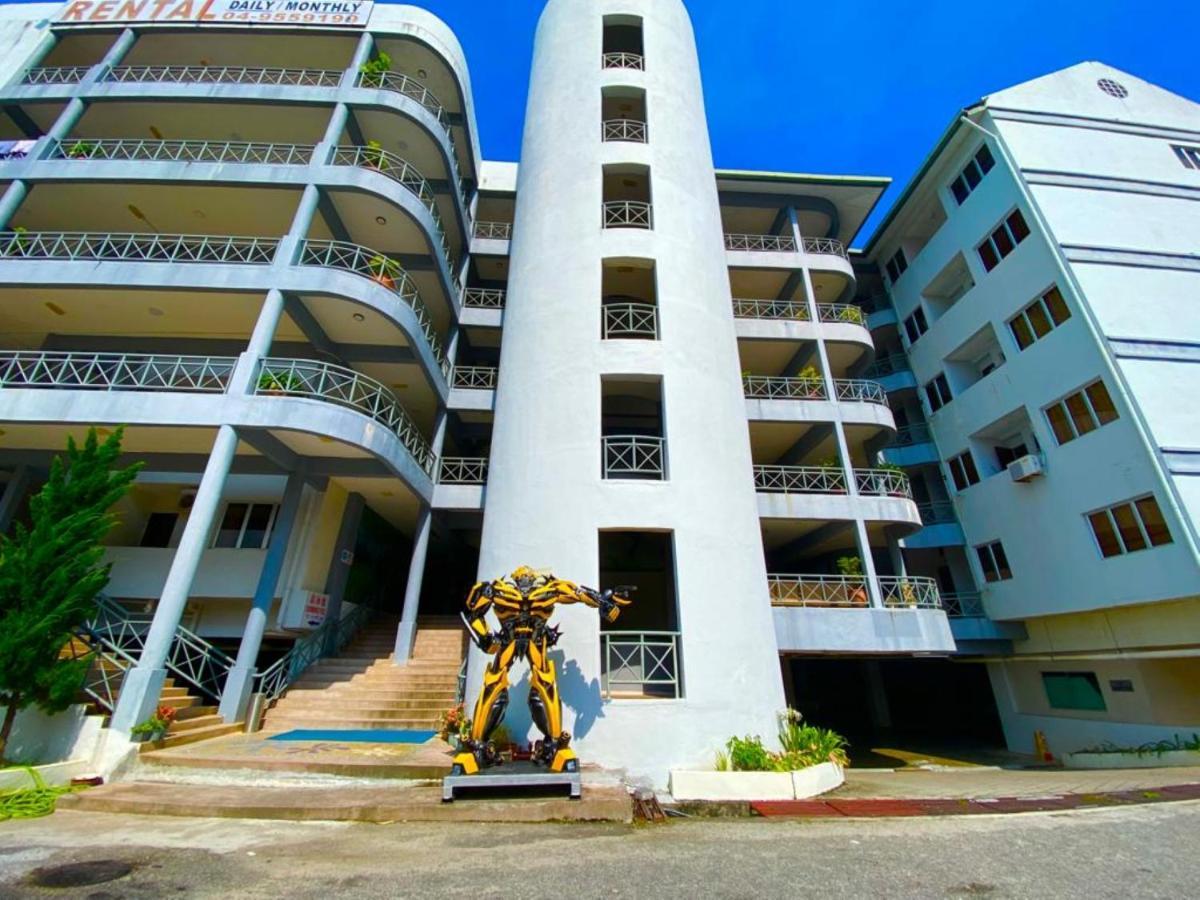 Perdana Serviced Apartment & Resorts Padang Mat Sirat Dış mekan fotoğraf