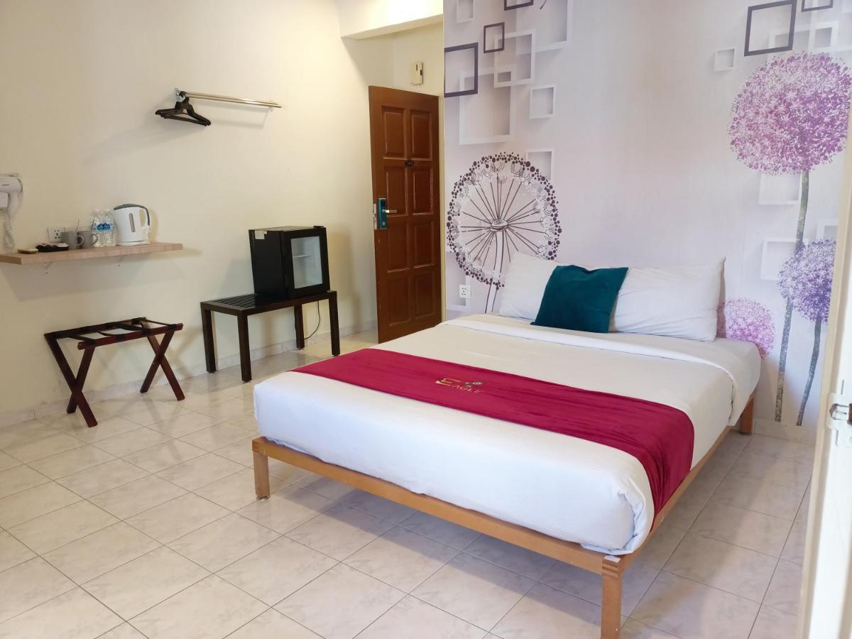 Perdana Serviced Apartment & Resorts Padang Mat Sirat Dış mekan fotoğraf