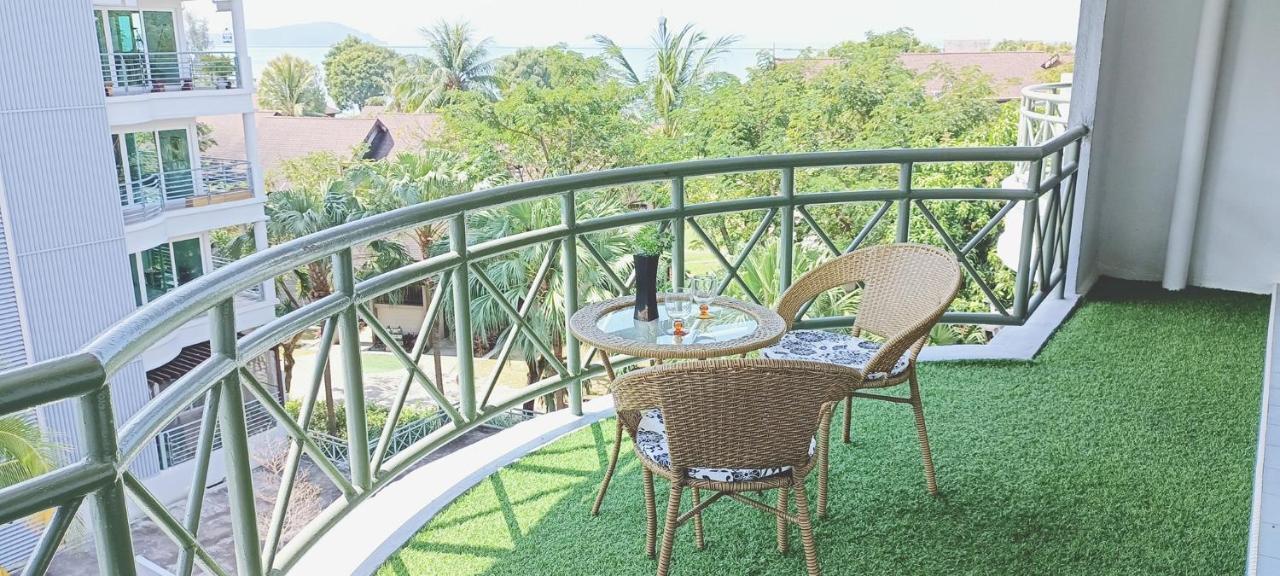 Perdana Serviced Apartment & Resorts Padang Mat Sirat Dış mekan fotoğraf
