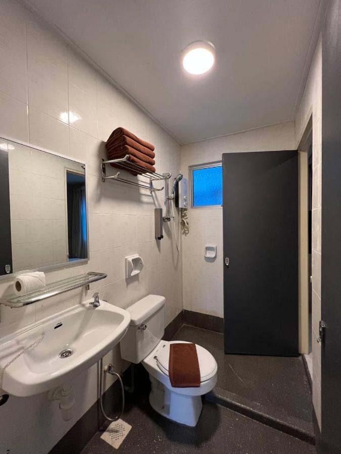 Perdana Serviced Apartment & Resorts Padang Mat Sirat Dış mekan fotoğraf