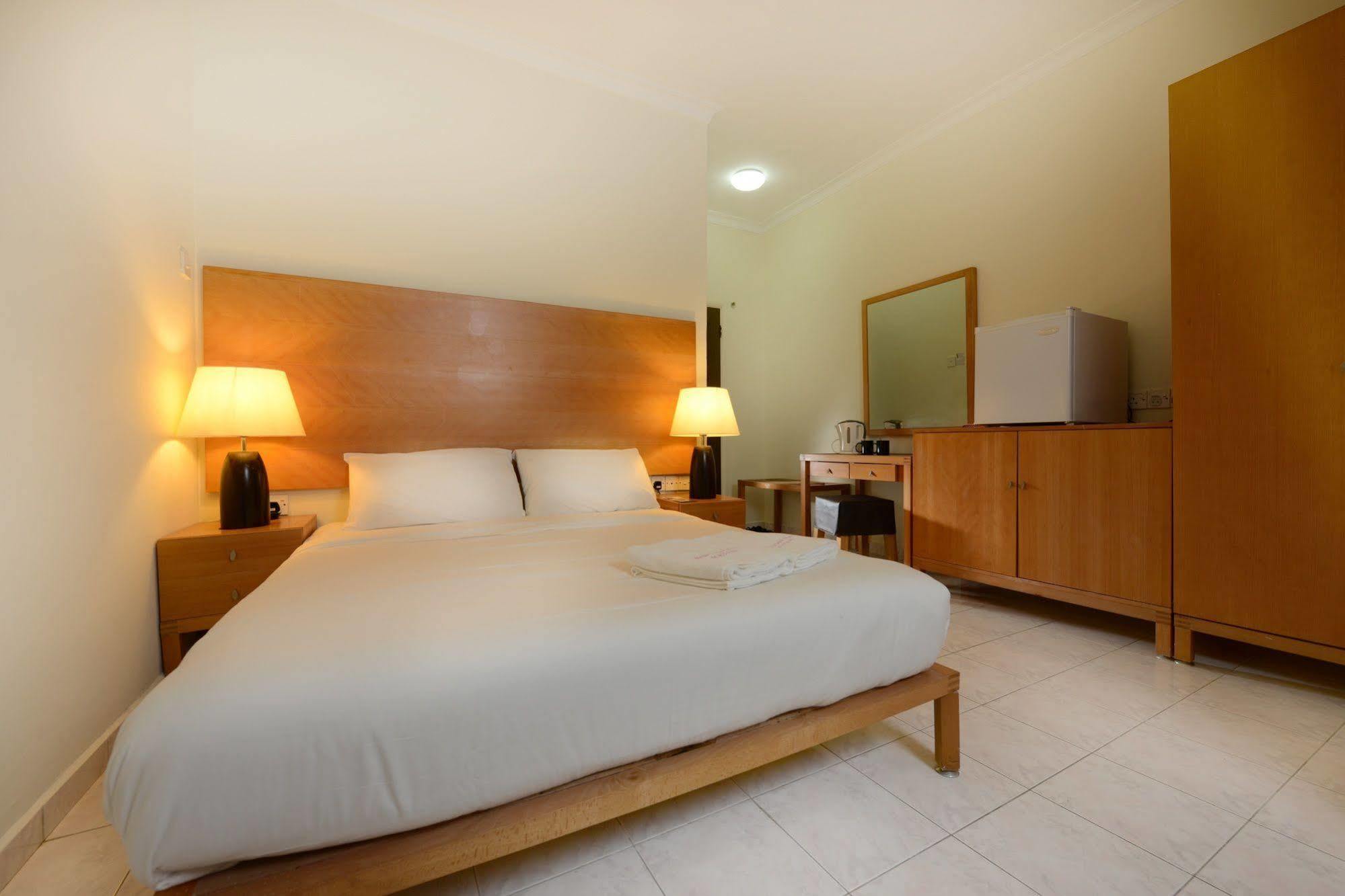 Perdana Serviced Apartment & Resorts Padang Mat Sirat Dış mekan fotoğraf